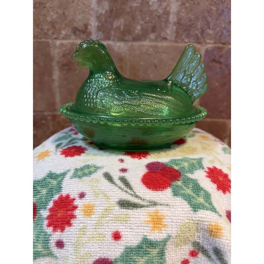 USA Green Acrylic Hen on Nest Plastic Candy Dish